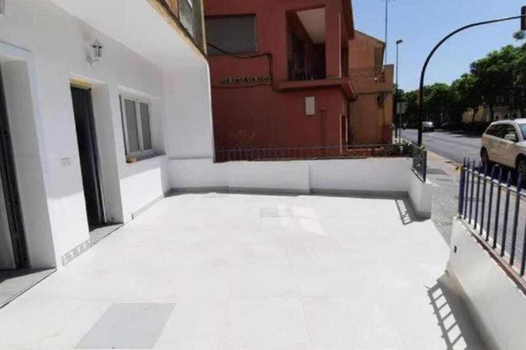 Balneario Pedregalejo Loft B Apartment Malaga Bagian luar foto