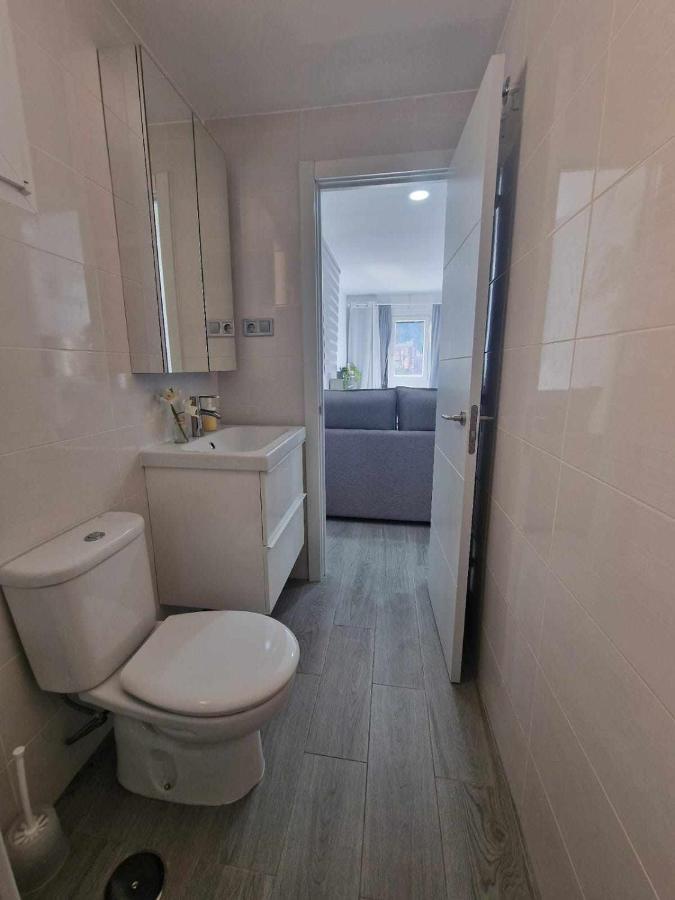 Balneario Pedregalejo Loft B Apartment Malaga Bagian luar foto